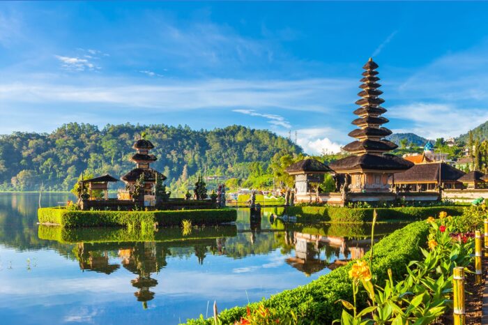 Bali Getaway with Welcome Dinner & Balinese Massage for 10